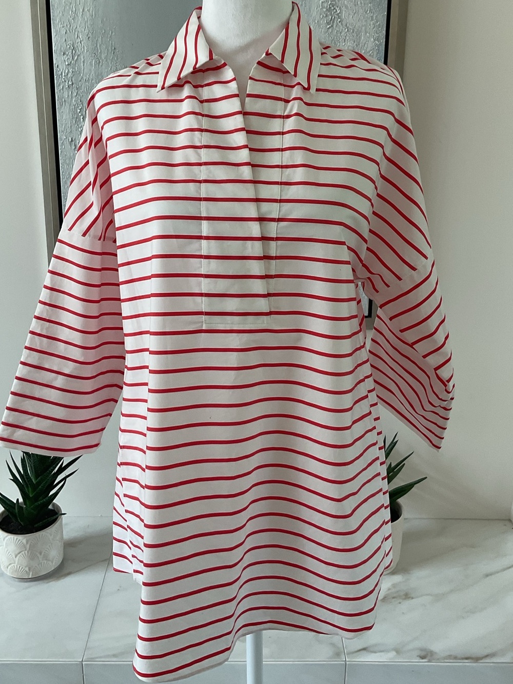 *AKRIS PUNTO* Elements Red & WhiteCotton Split-Placket Shirt with Kimono Sleeve